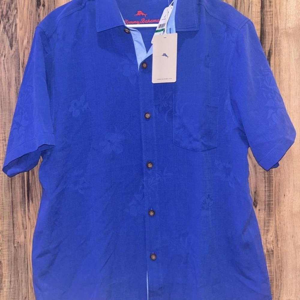 NWT Tommy Bahama Embroidered Thirst Down Football Silk‎ Camp Shirt Large Blue